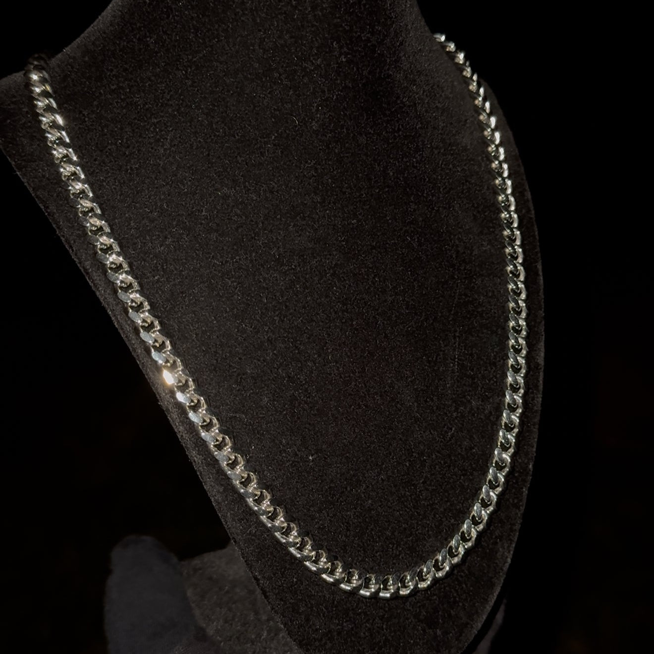 9.0mm Miami Cuban Chain – 925 Sterling Silver