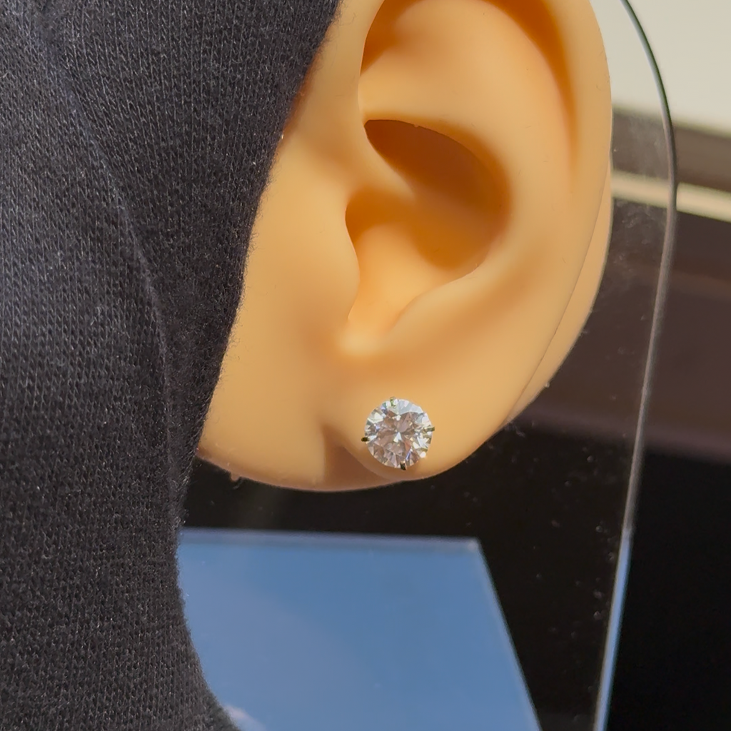 14Kt Gold Moissanite Round Stud Earrings